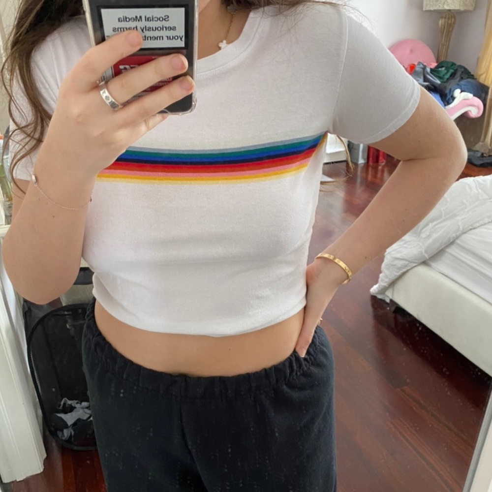 Brandy Melville t-shirt